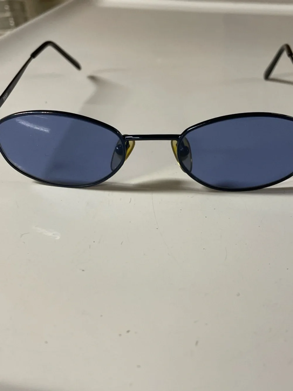 Dkny Vintage Blue Sunglasses